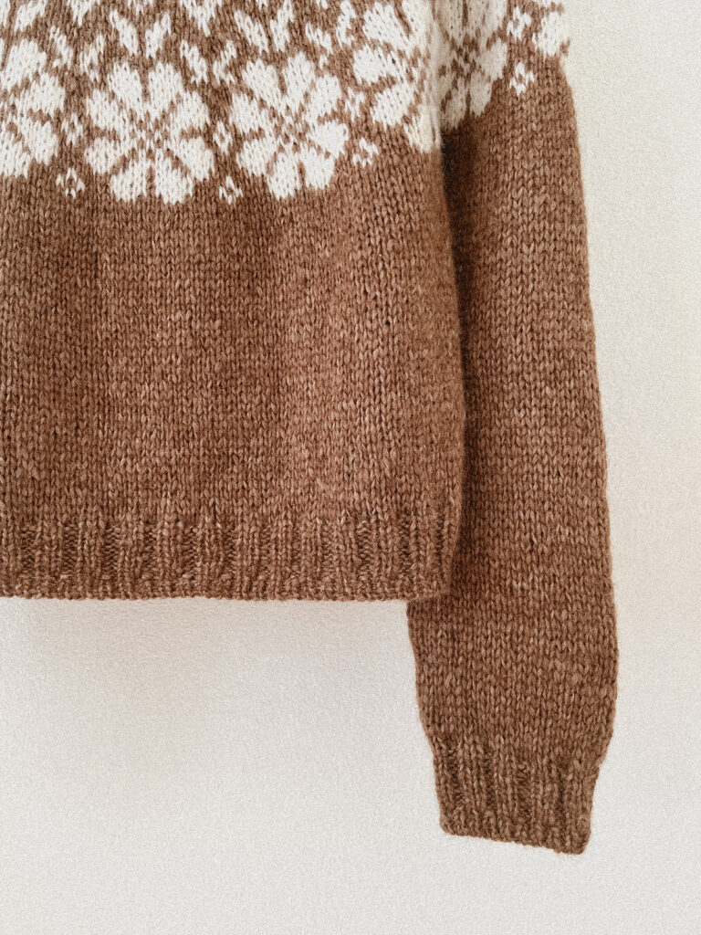 вязаный пуловер