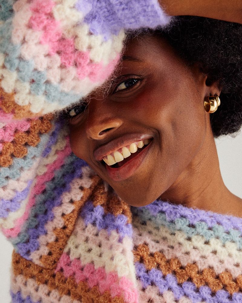 вязаный пуловер