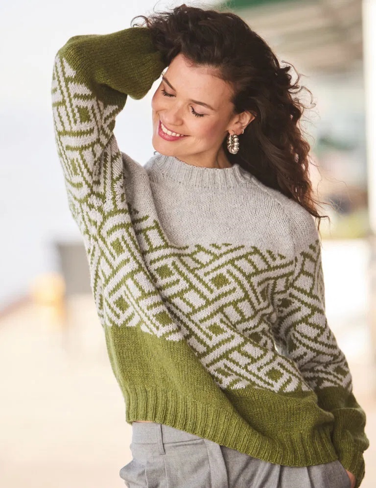 вязаный пуловер