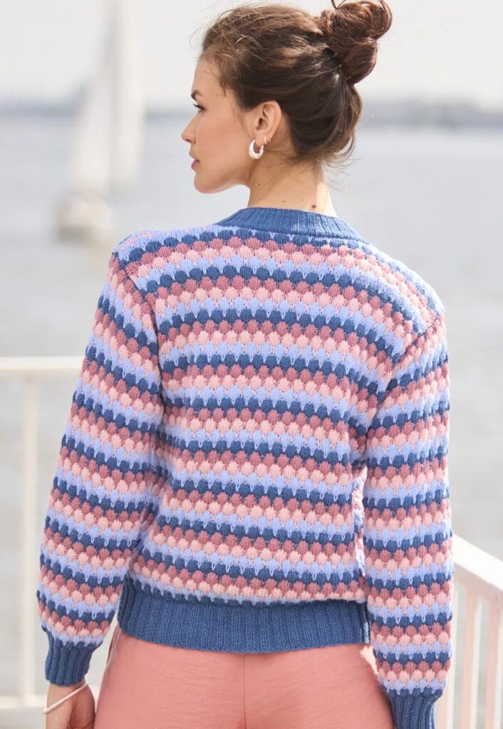 вязаный пуловер