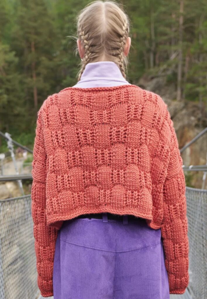 вязаный пуловер