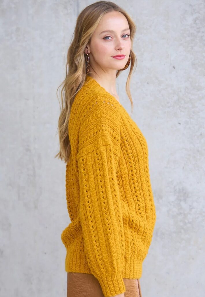 вязаный пуловер