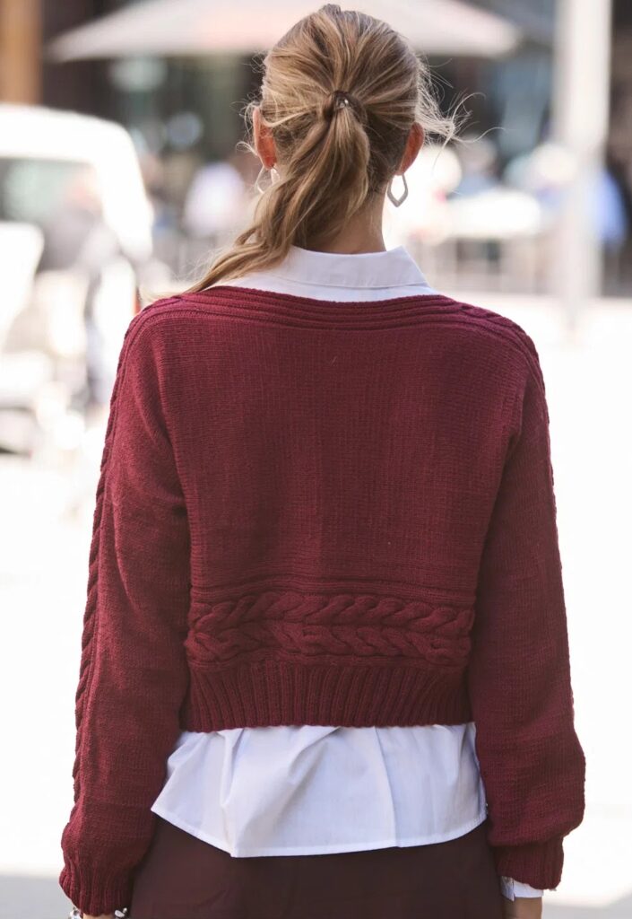 вязаный пуловер