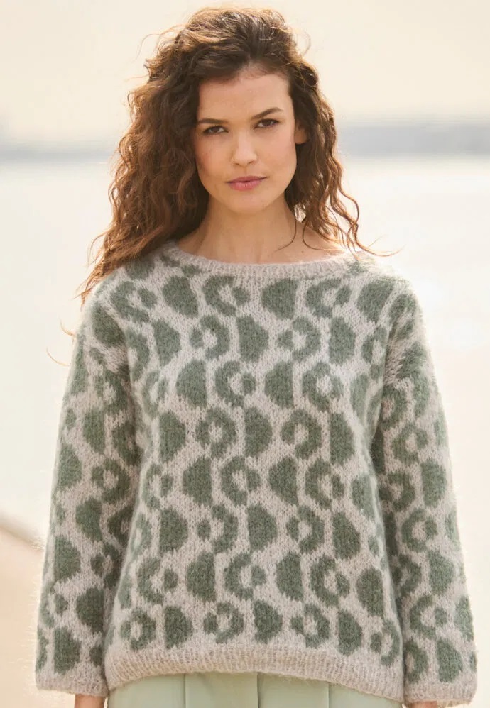 вязаный пуловер