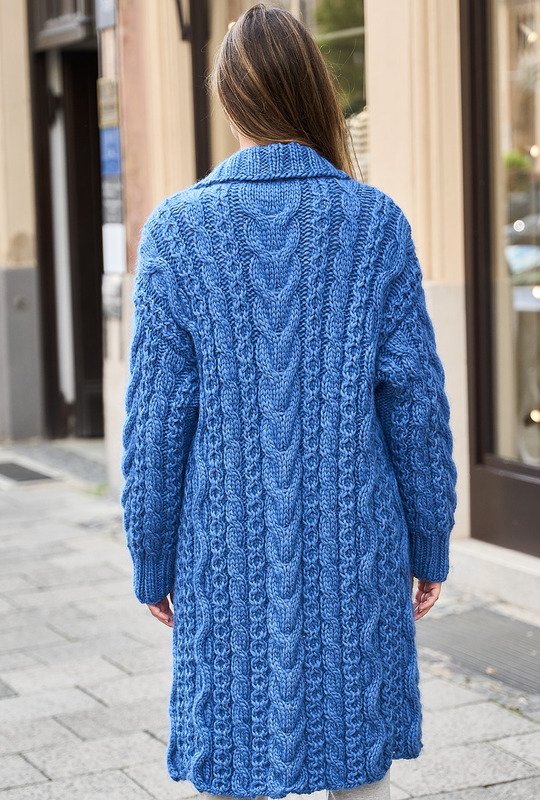 вязаное пальто