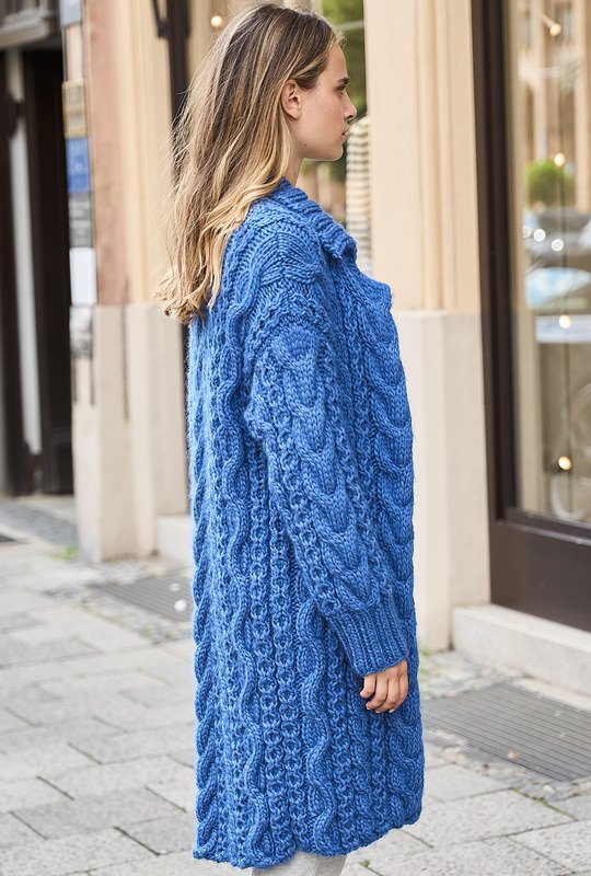 вязаное пальто