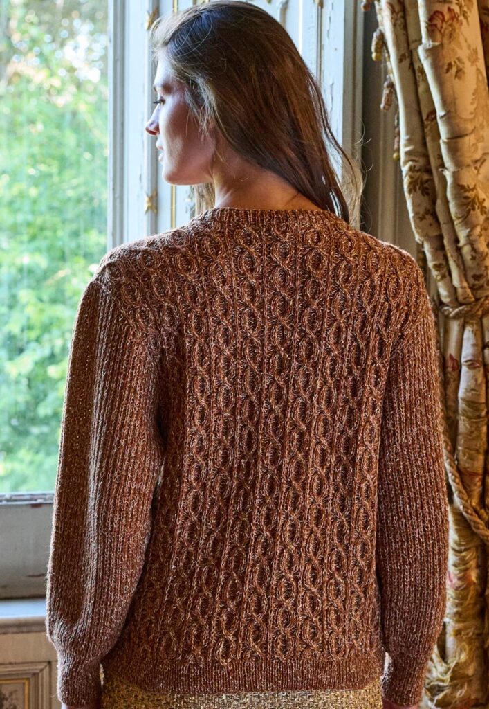 вязаный пуловер