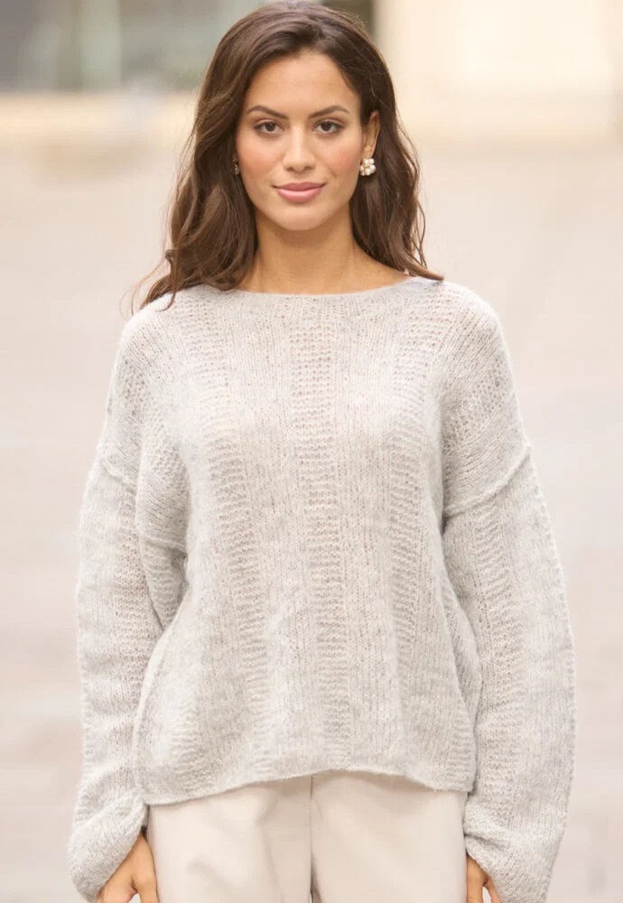 вязаный пуловер