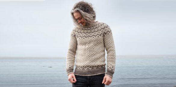 вязаный пуловер