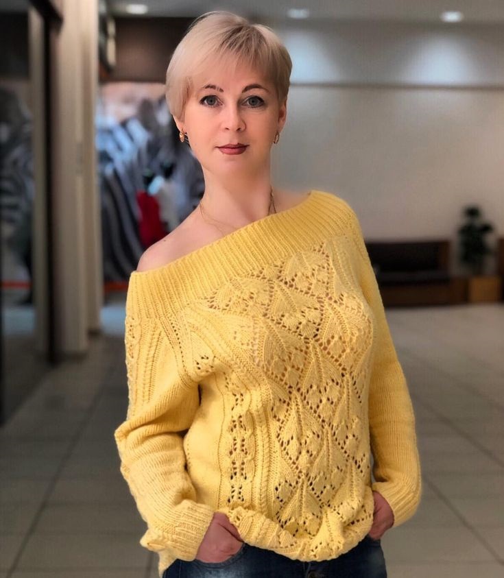 вязаный пуловер