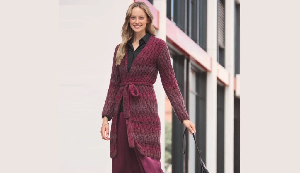 Длинный кардиган с поясом и цветовым градиентом