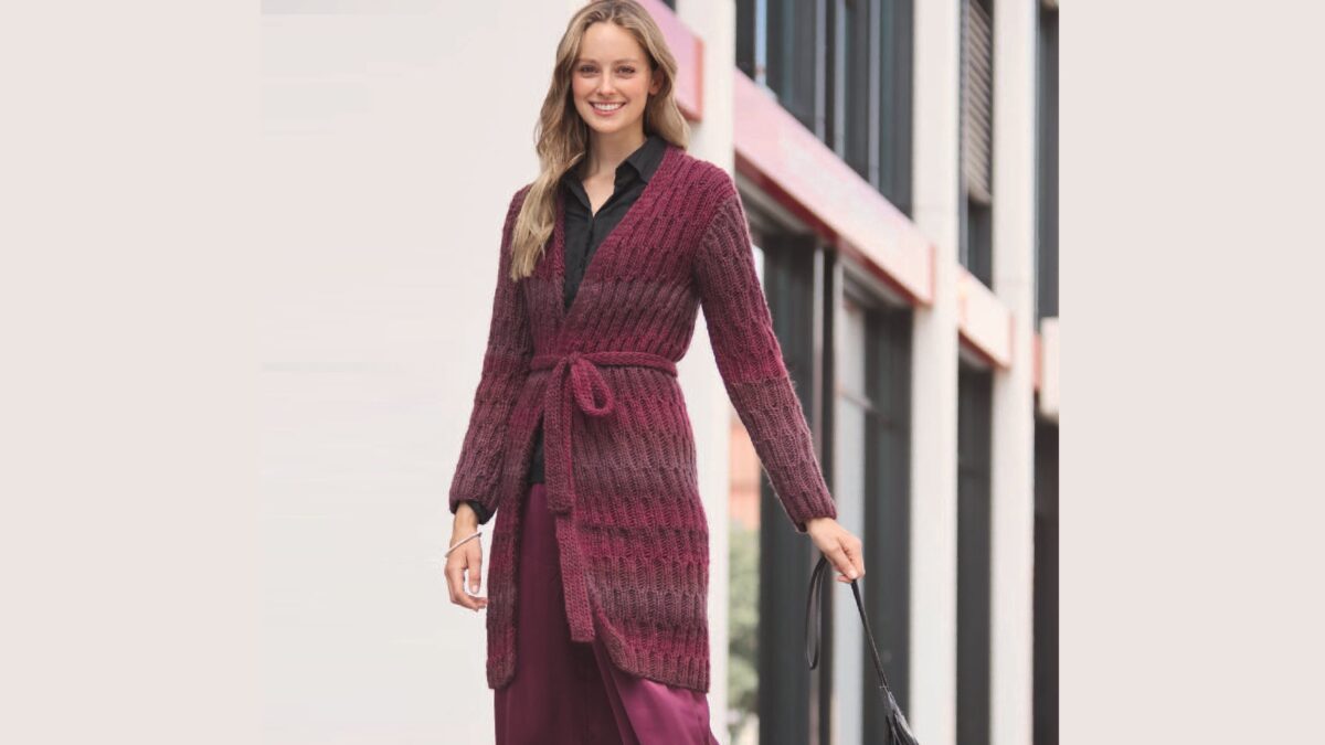 Длинный кардиган с поясом и цветовым градиентом