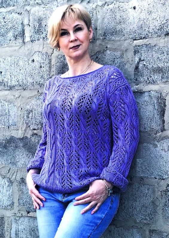 вязаный пуловер