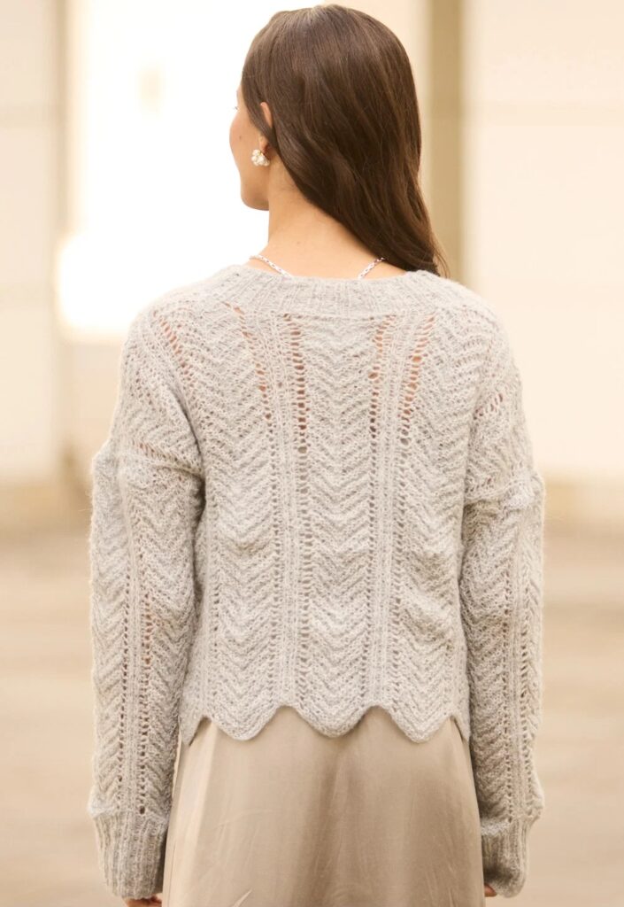 вязаный пуловер