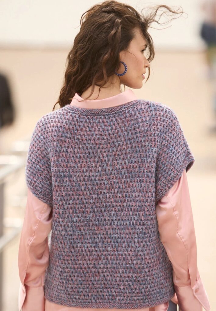 вязаный жилет